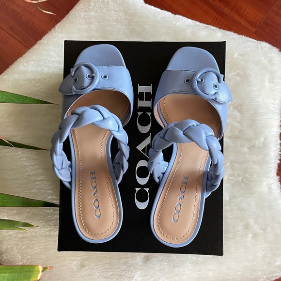 ‼️ SOLD‼️ Coach Mollie Sandals/ kitten heels ✨✨ - Picture 9 of 15